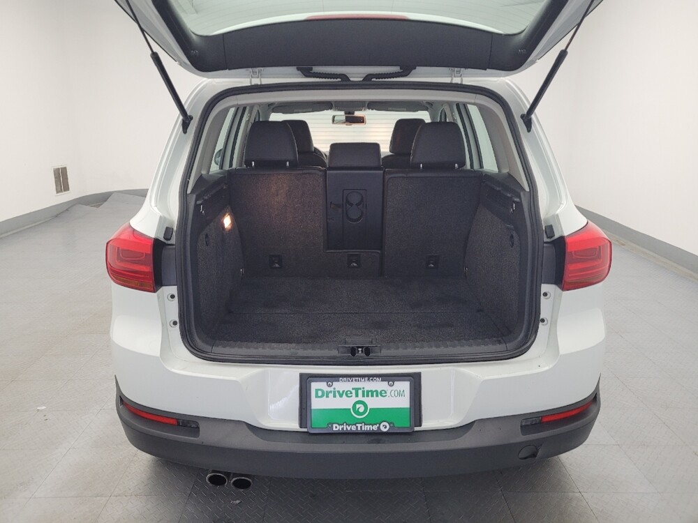 2017 Volkswagen Tiguan in Toledo, OH 43617 - 18093180 29