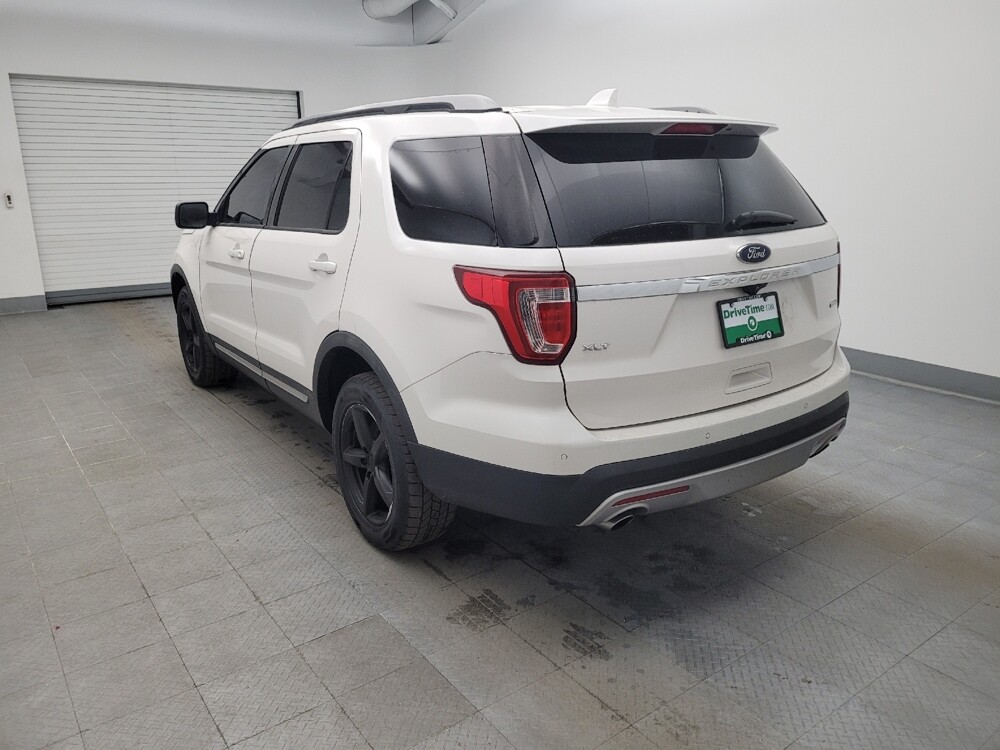 2017 Ford Explorer in Toledo, OH 43617 - 18093181 5