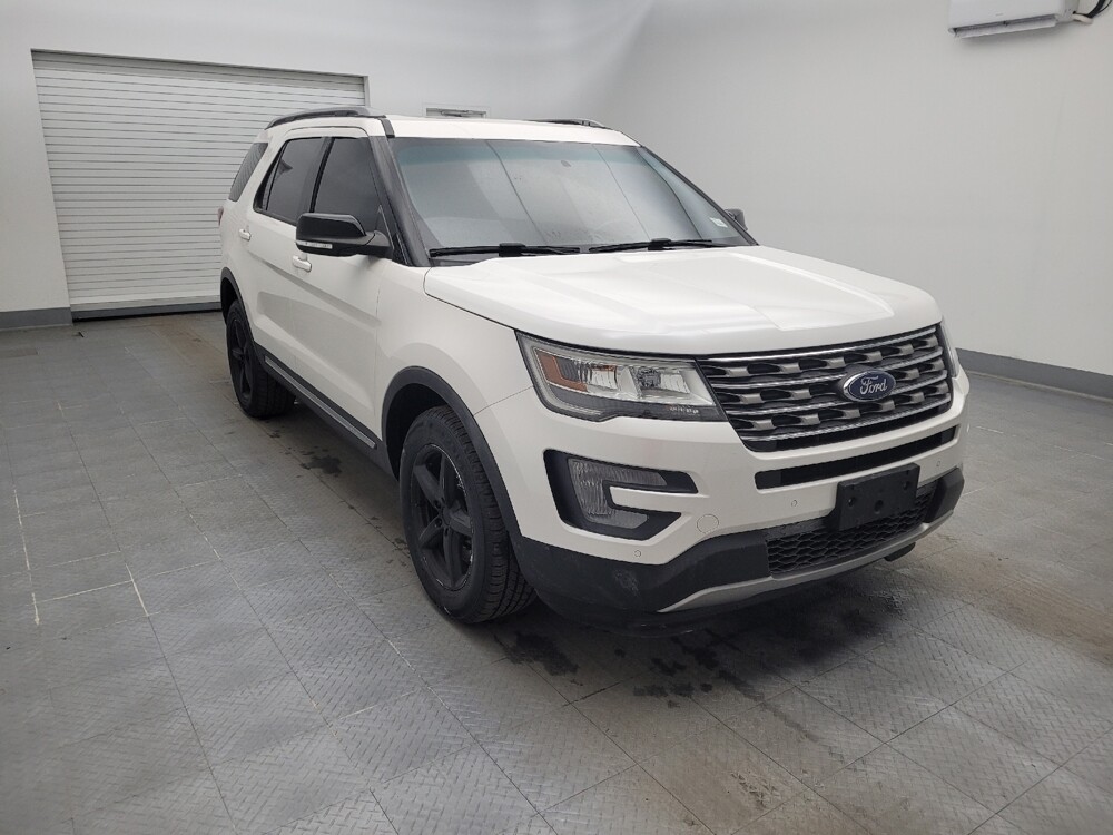2017 Ford Explorer in Toledo, OH 43617 - 18093181 13