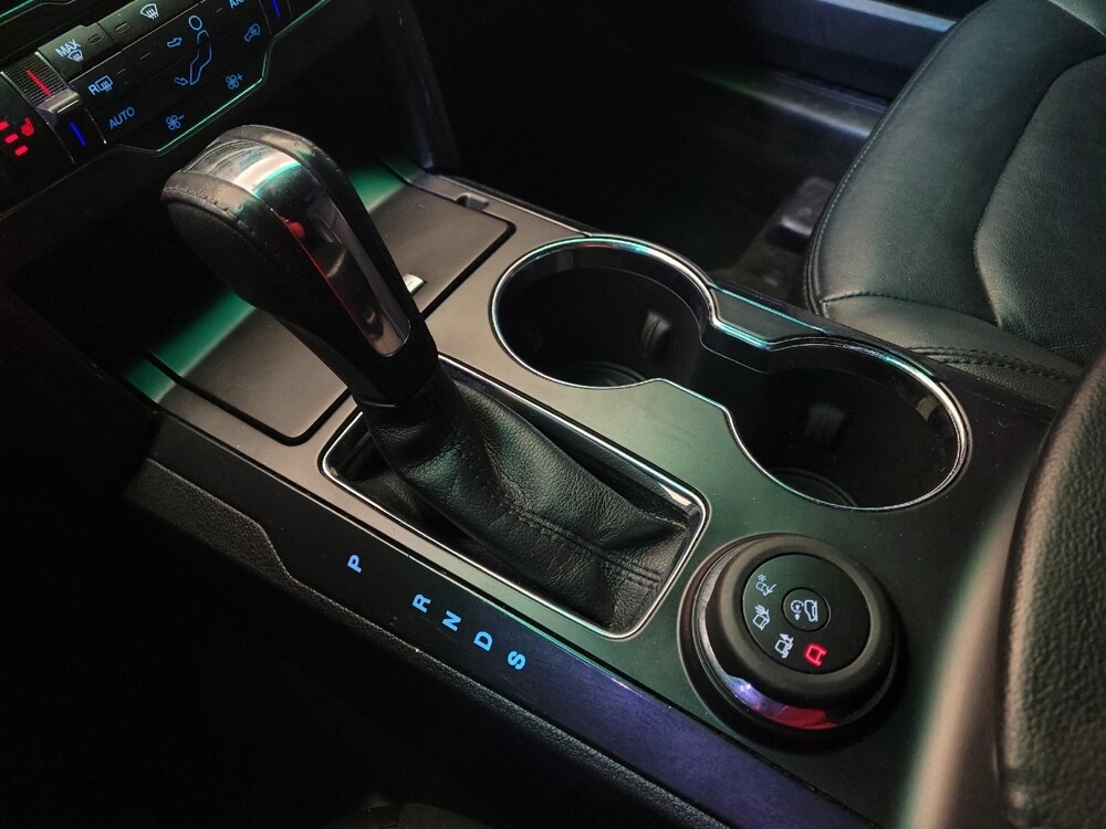 2017 Ford Explorer in Toledo, OH 43617 - 18093181 26