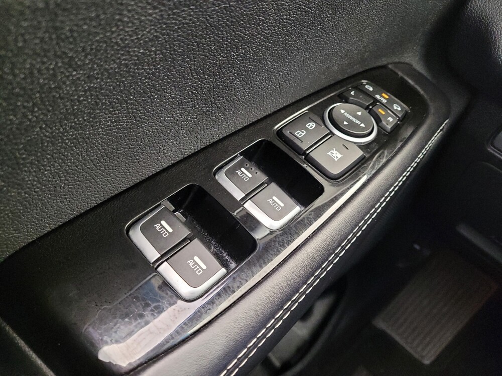 2019 Kia Sorento in Columbus, OH 43228 - 18093182 27