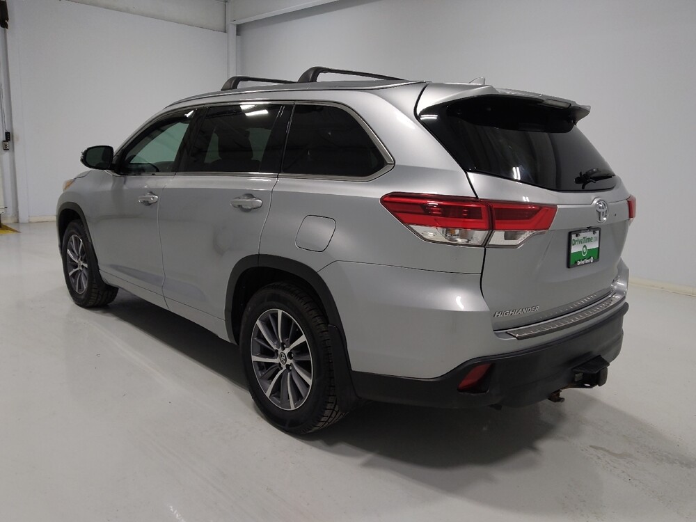 2018 Toyota Highlander in Columbus, OH 43231 - 18093186 5