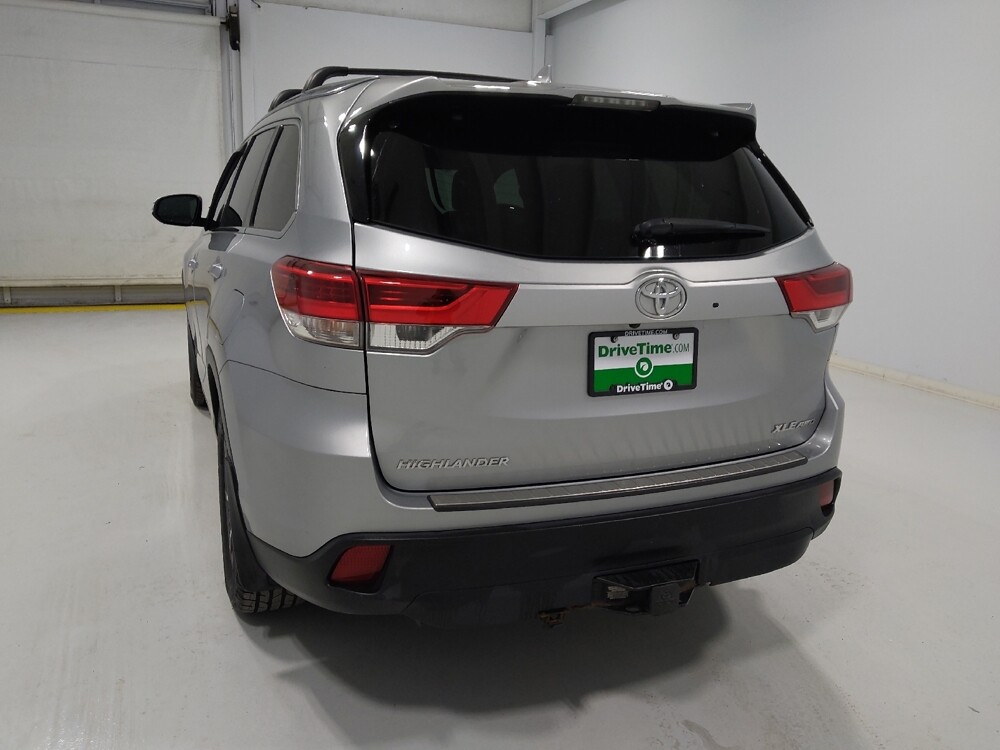 2018 Toyota Highlander in Columbus, OH 43231 - 18093186 6