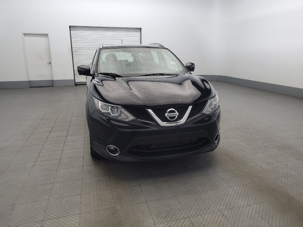 2017 Nissan Rogue Sport in Pittsburgh, PA 15237 - 18093187 14