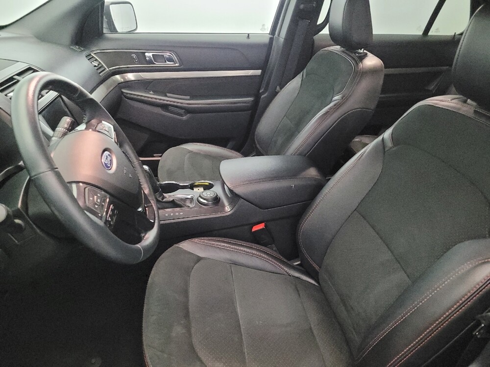 2019 Ford Explorer in Laurel, MD 20724 - 18093190 17