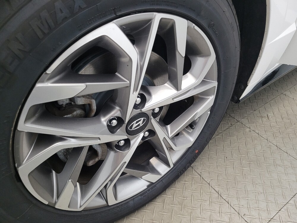 2022 Hyundai Sonata in Plymouth Meeting, PA 19462 - 18093192 31