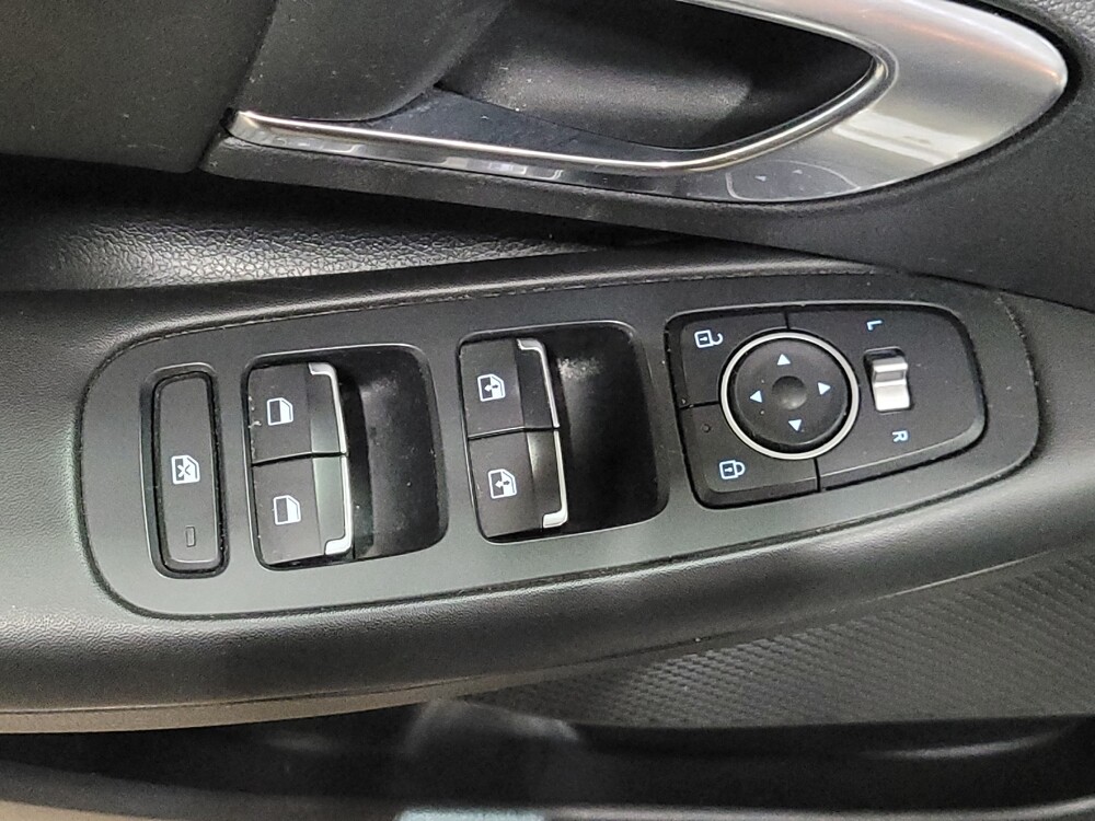 2022 Hyundai Sonata in Plymouth Meeting, PA 19462 - 18093192 27