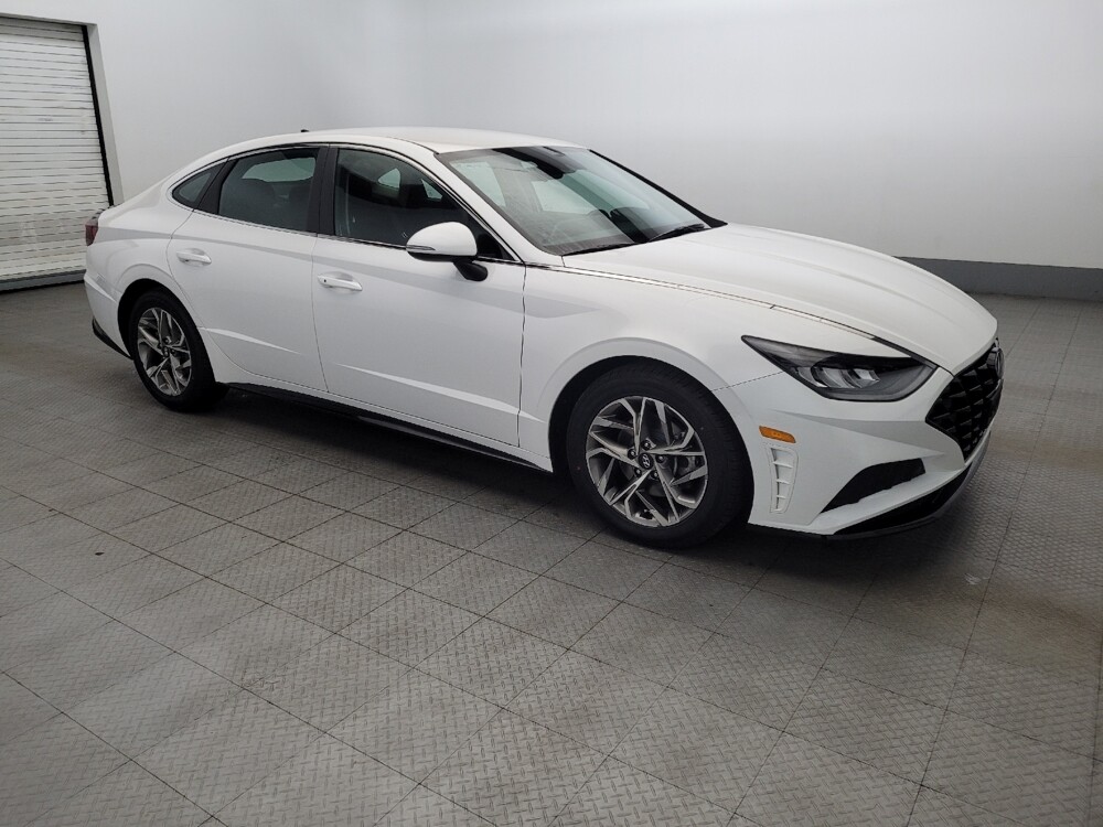 2022 Hyundai Sonata in Plymouth Meeting, PA 19462 - 18093192 11