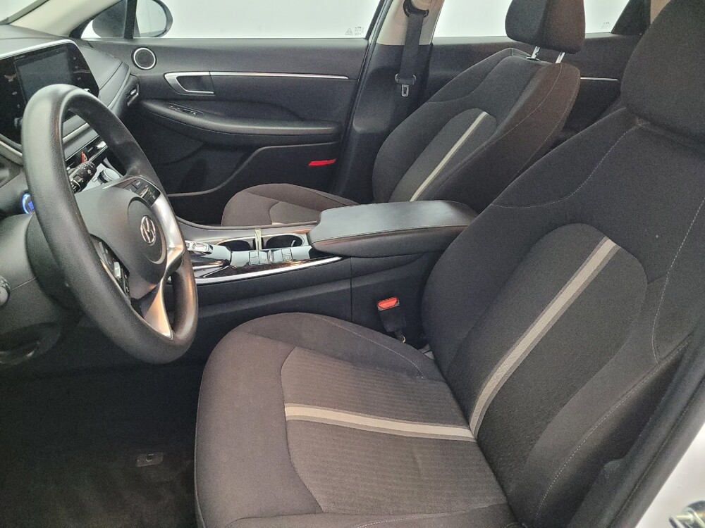 2022 Hyundai Sonata in Plymouth Meeting, PA 19462 - 18093192 17