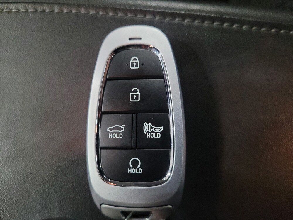 2022 Hyundai Sonata in Plymouth Meeting, PA 19462 - 18093192 32