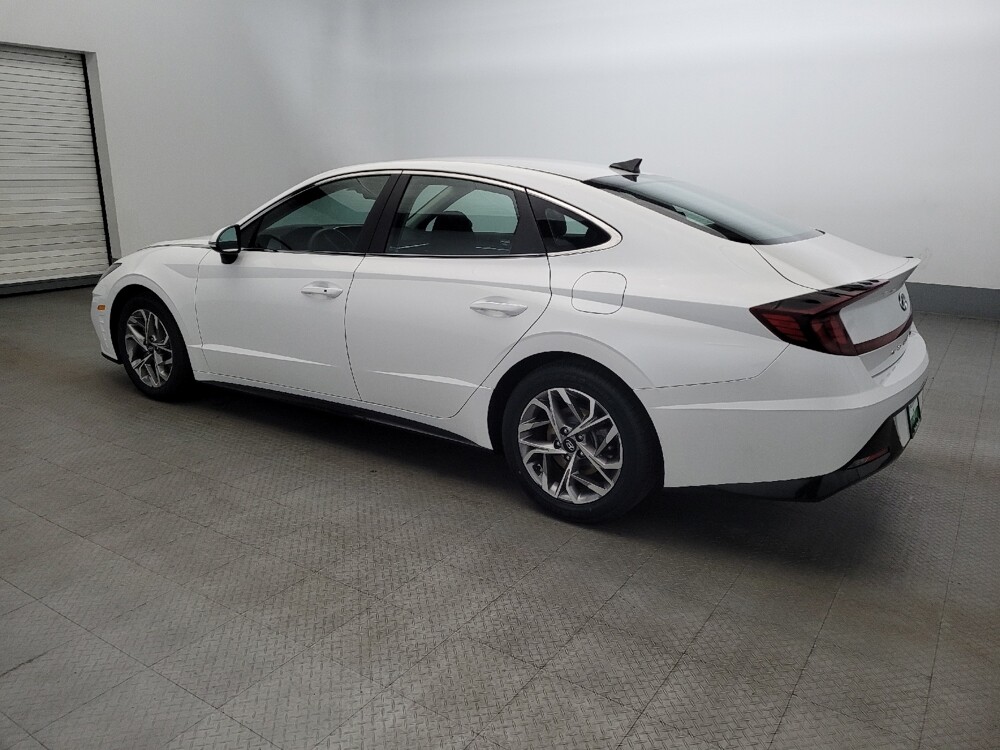 2022 Hyundai Sonata in Plymouth Meeting, PA 19462 - 18093192 3