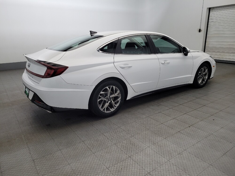 2022 Hyundai Sonata in Plymouth Meeting, PA 19462 - 18093192 10