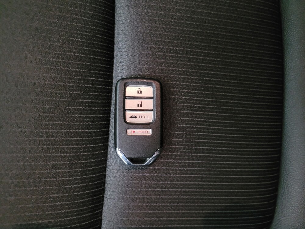 2019 Honda Accord in Laurel, MD 20724 - 18093195 32