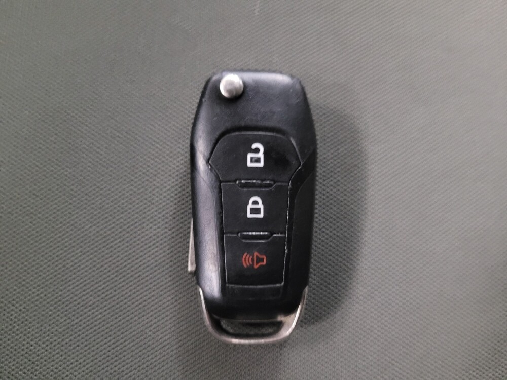 2016 Ford F150 in Temple Hills, MD 20746 - 18093196 32