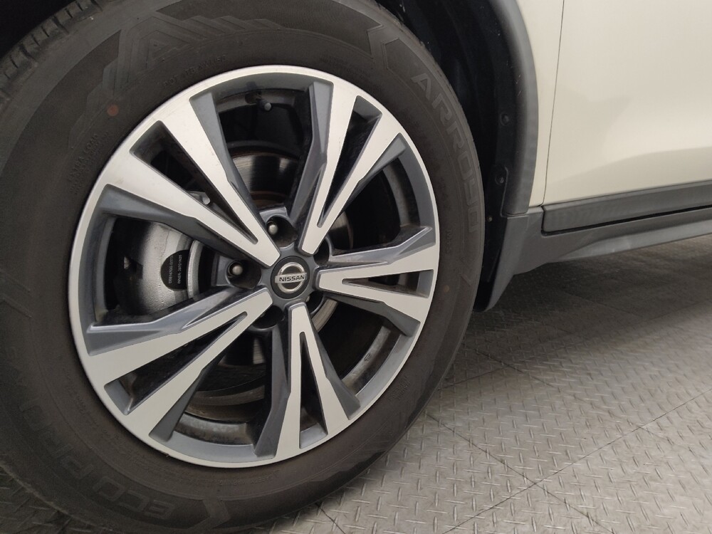 2019 Nissan Rogue in Jacksonville, FL 32210 - 18093204 31