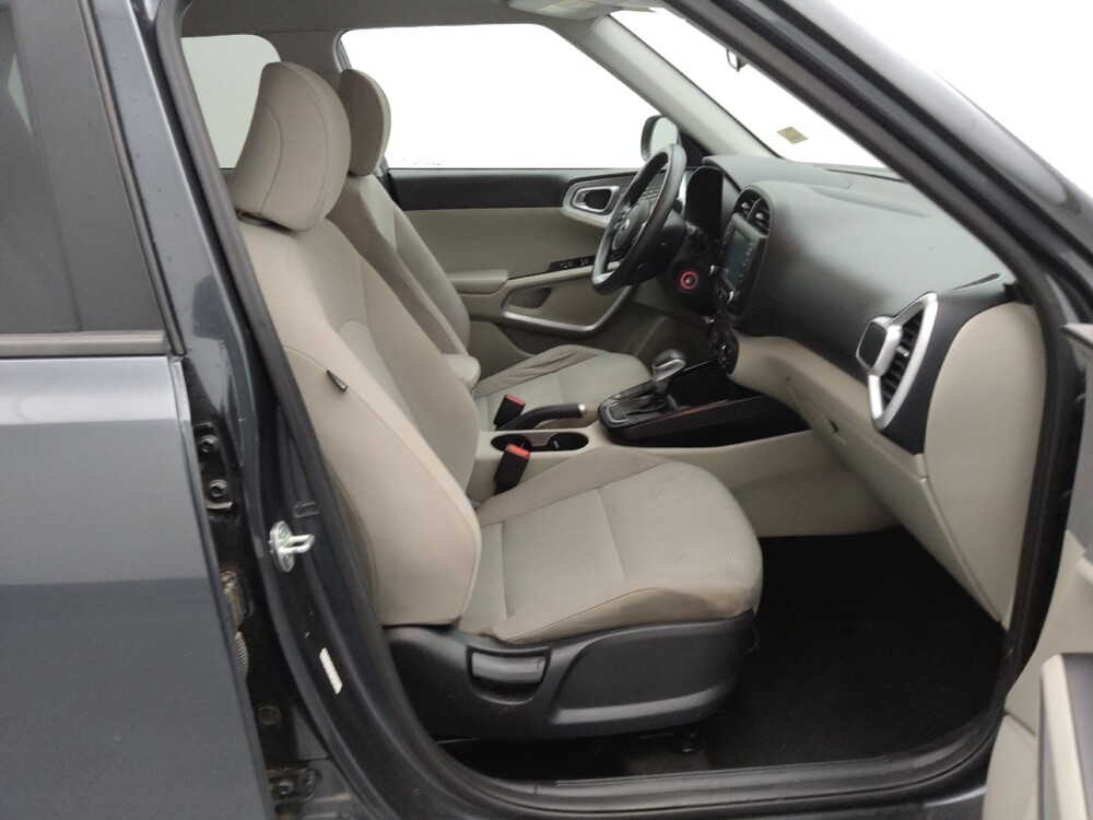 2020 Kia Soul in Wichita, KS 67207 - 18093206 21