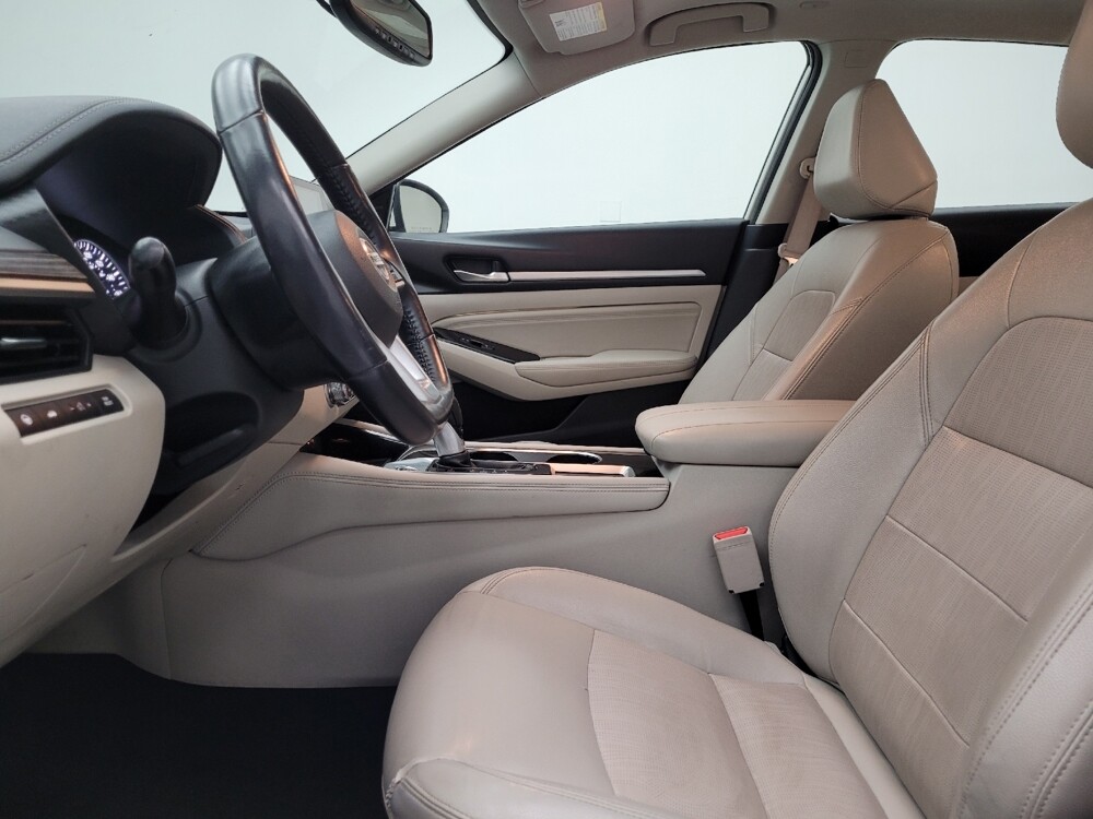 2020 Nissan Altima in Peoria, IL 61615 - 18093210 17