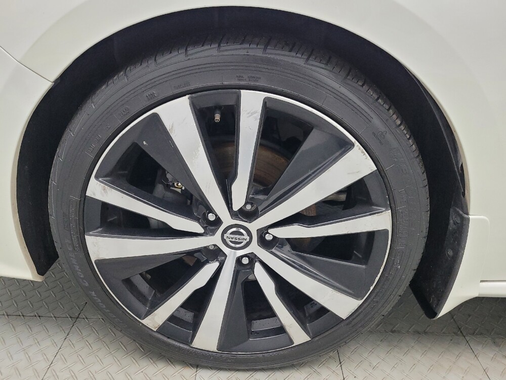 2020 Nissan Altima in Peoria, IL 61615 - 18093210 31