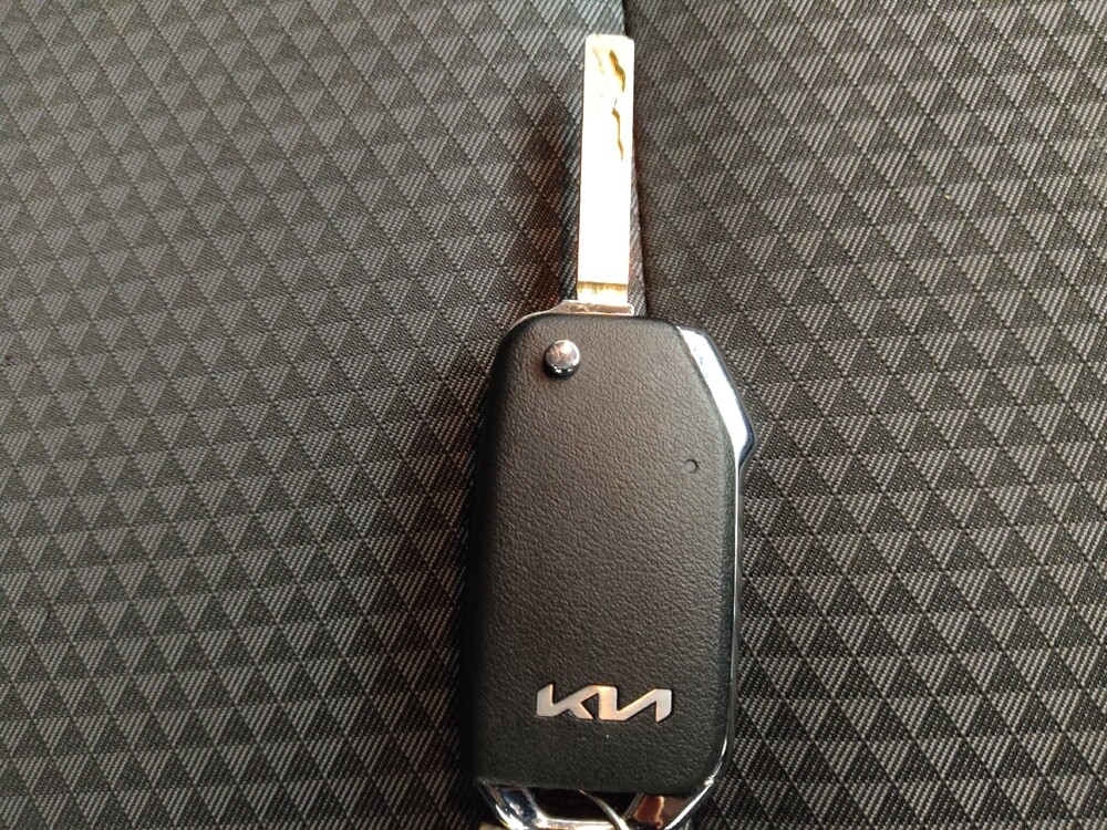 2022 Kia Soul in Peoria, IL 61615 - 18093213 32