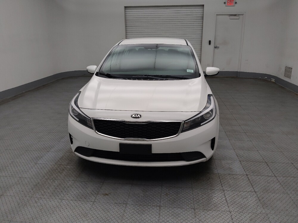 2017 Kia Forte in Peoria, IL 61615 - 18093214 15