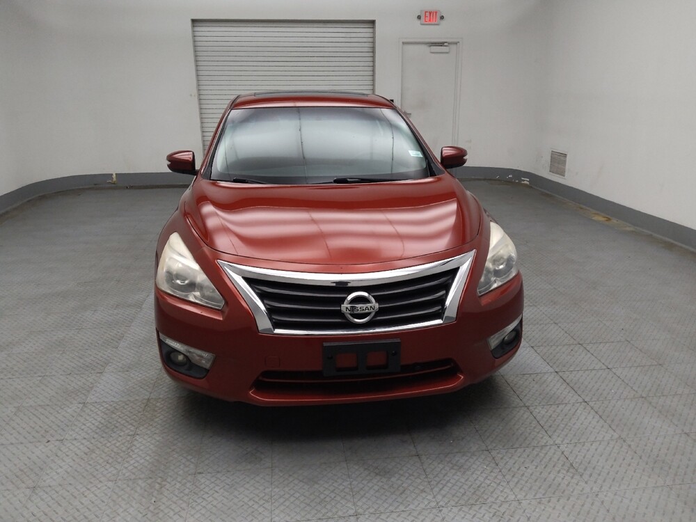 2014 Nissan Altima in Lombard, IL 60148 - 18093217 14