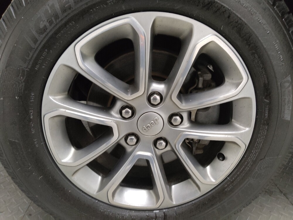 2015 Jeep Grand Cherokee in Taylor, MI 48180 - 18093219 31