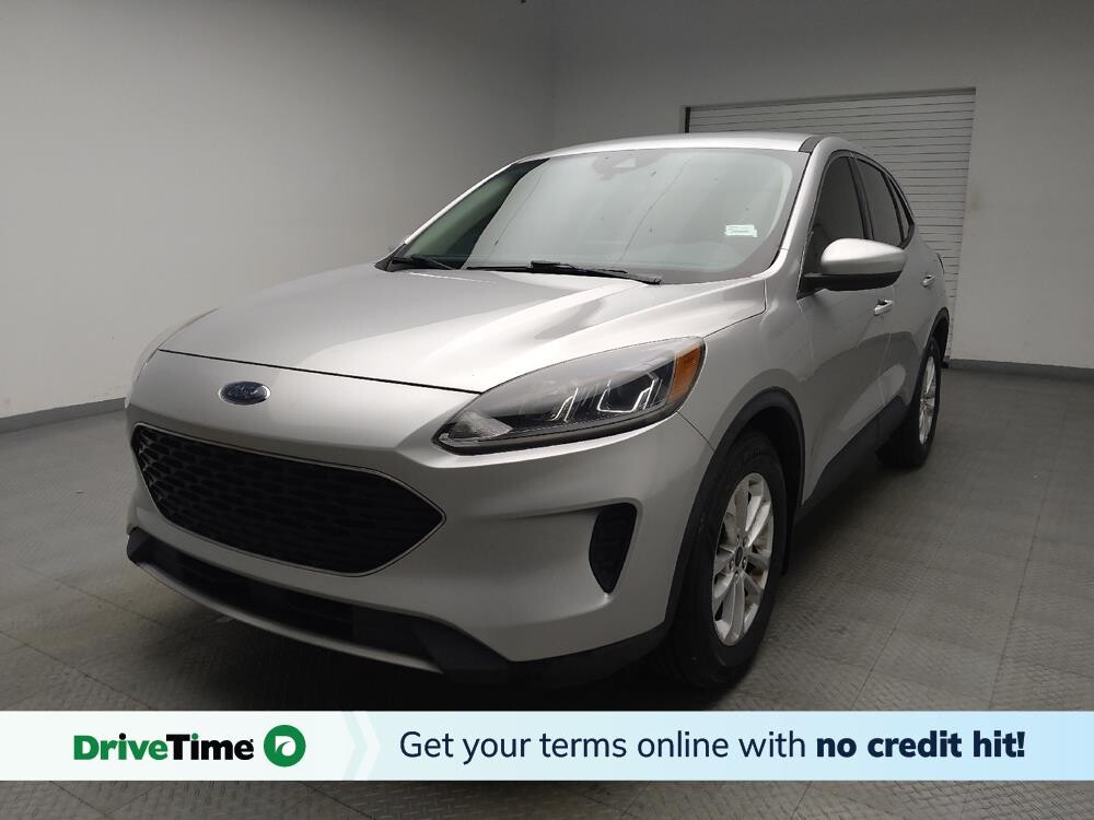 2020 Ford Escape in Grand Rapids, MI 49508 - 18093220