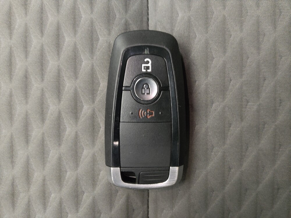 2020 Ford Escape in Grand Rapids, MI 49508 - 18093220 32