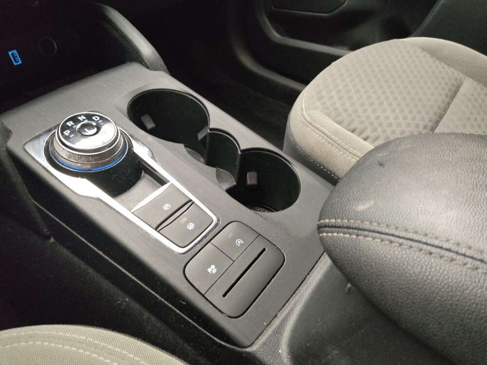 2020 Ford Escape in Grand Rapids, MI 49508 - 18093220 26