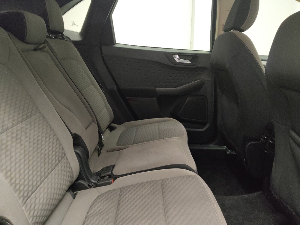 2020 Ford Escape in Grand Rapids, MI 49508 - 18093220 19