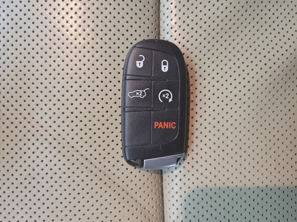 2016 Jeep Grand Cherokee in Eastpointe, MI 48021 - 18093221 32