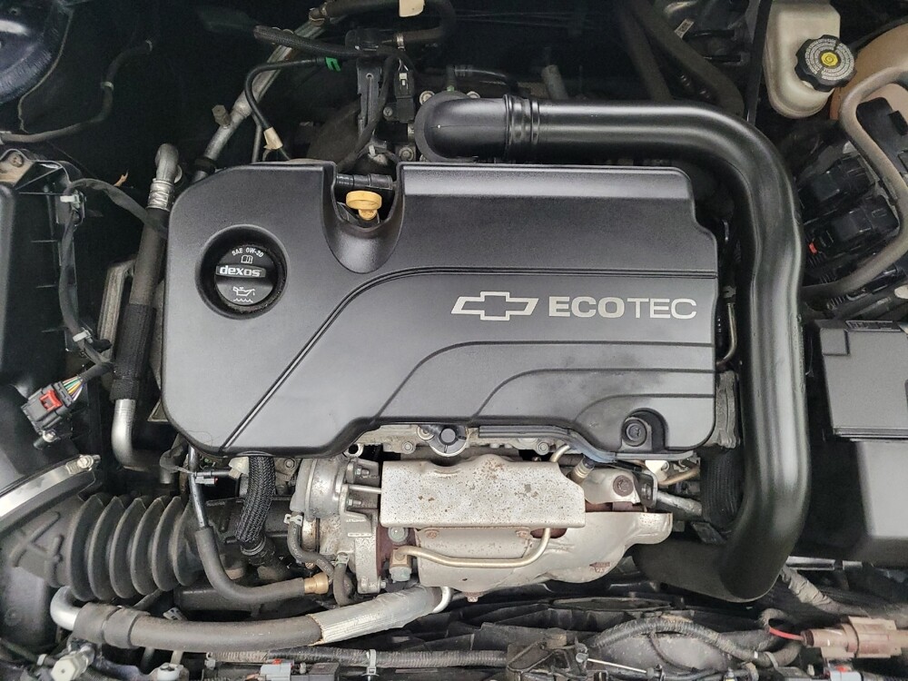 2018 Chevrolet Malibu in Madison, TN 37115 - 18093222 30