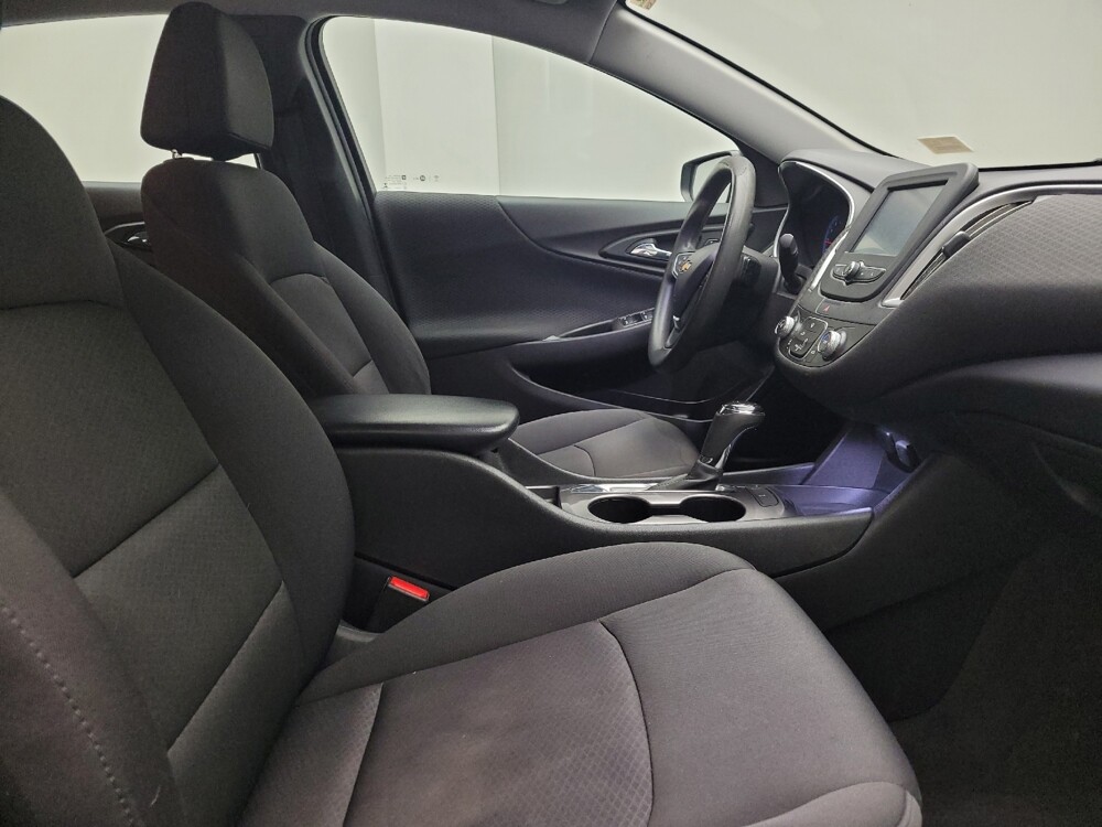 2018 Chevrolet Malibu in Madison, TN 37115 - 18093222 21