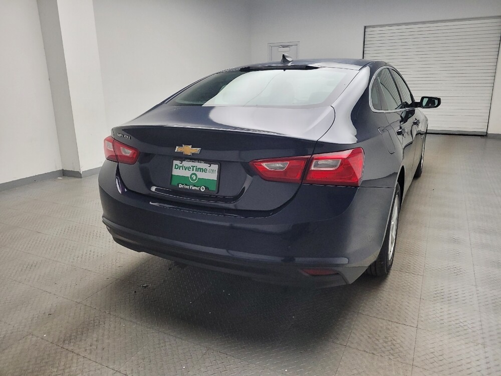 2018 Chevrolet Malibu in Madison, TN 37115 - 18093222 7