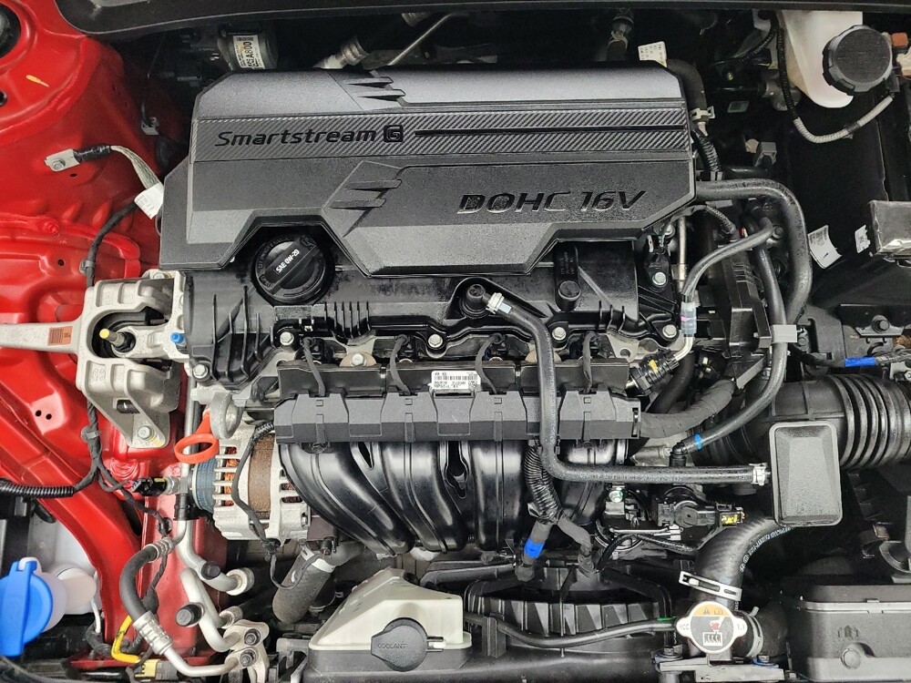 2022 Hyundai Elantra in Madison, TN 37115 - 18093224 30