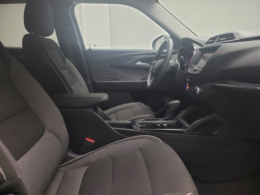 2021 Chevrolet TrailBlazer in Taylor, MI 48180 - 18093225 21
