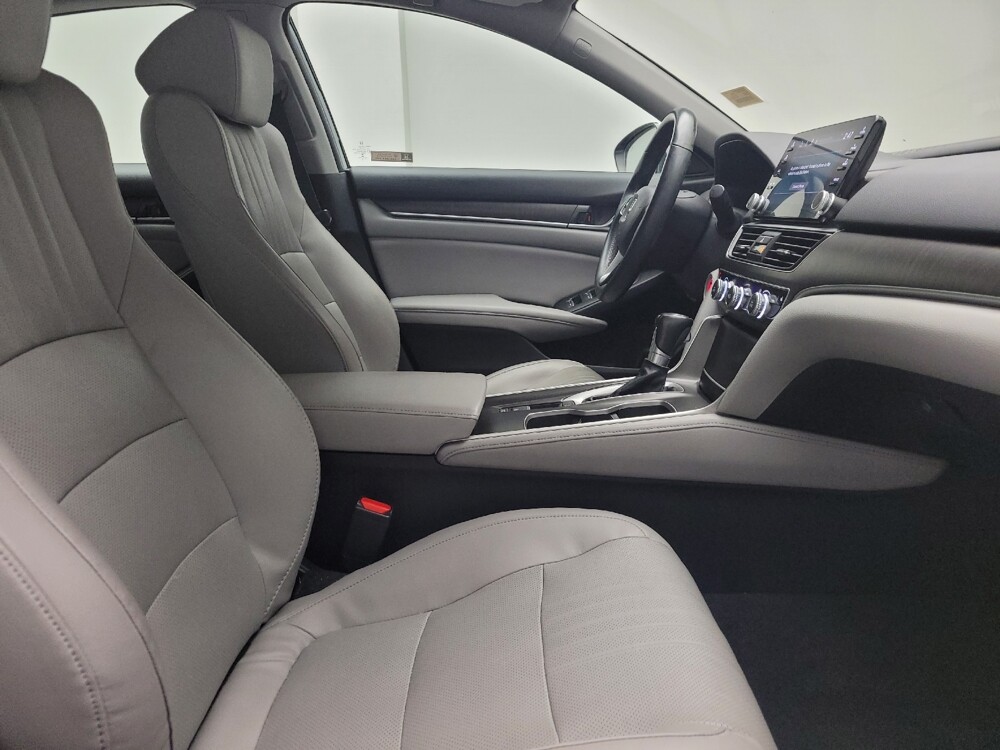 2018 Honda Accord in Madison, TN 37115 - 18093226 21