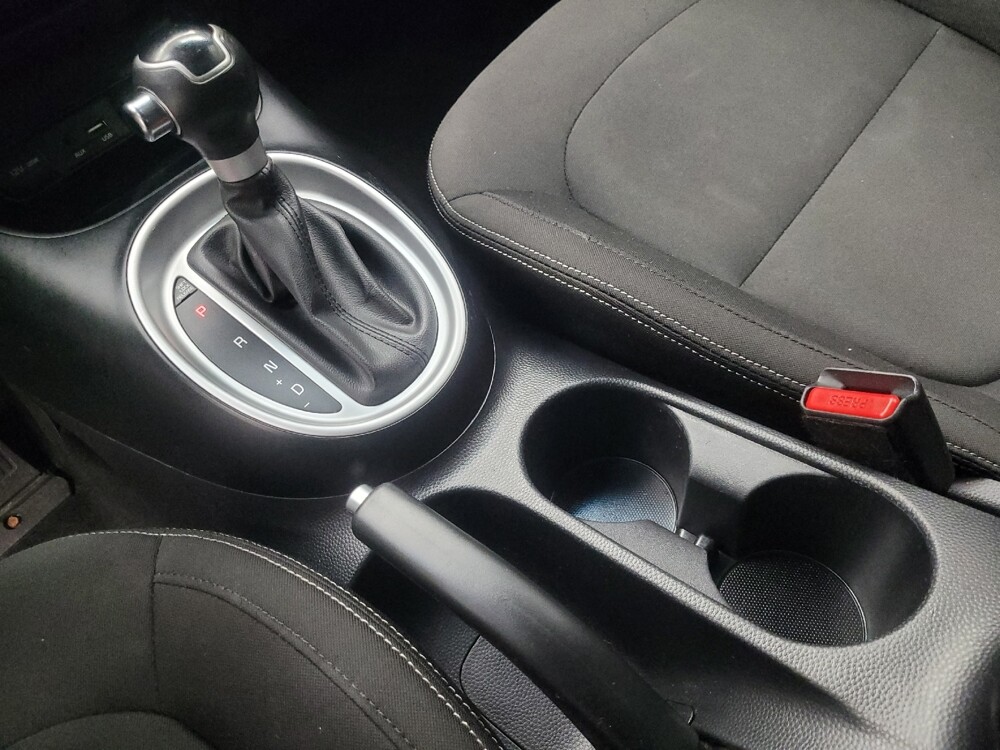 2016 Kia Soul in Indianapolis, IN 46222 - 18093228 26