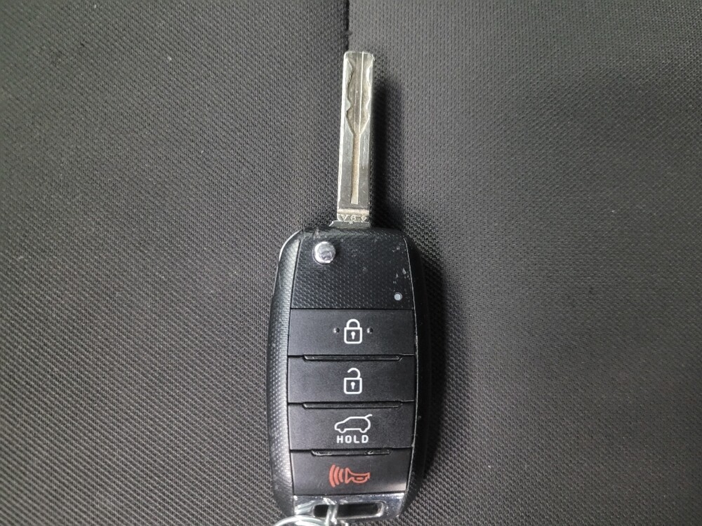 2016 Kia Soul in Indianapolis, IN 46222 - 18093228 32