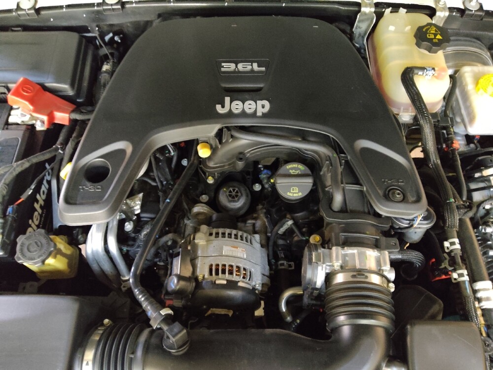 2018 Jeep Wrangler in Greenville, SC 29607 - 18093229 30