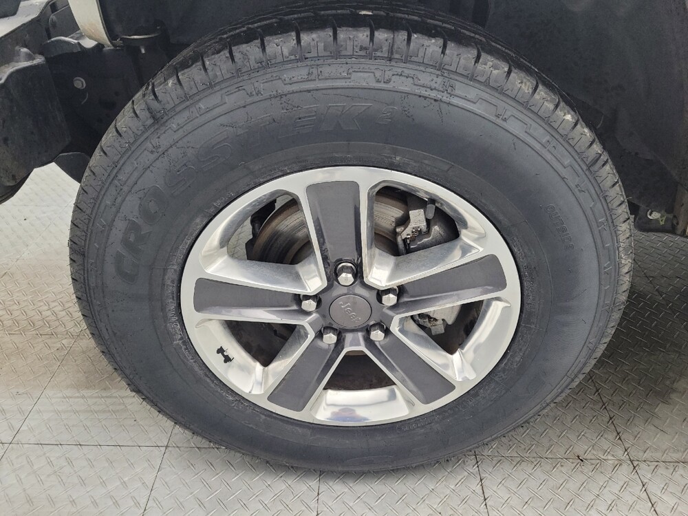 2018 Jeep Wrangler in Greenville, SC 29607 - 18093229 31