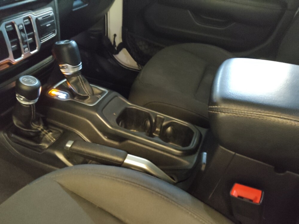 2018 Jeep Wrangler in Greenville, SC 29607 - 18093229 26