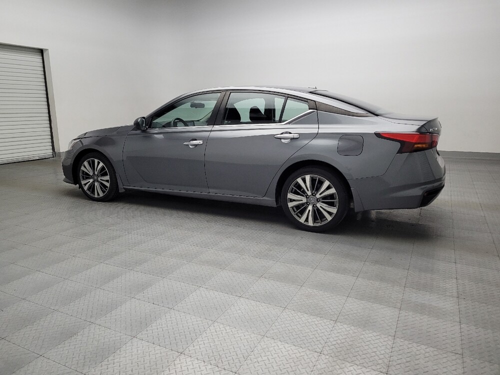 2020 Nissan Altima in Plano, TX 75074 - 18093232 3