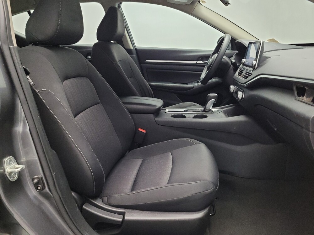 2020 Nissan Altima in Plano, TX 75074 - 18093232 21