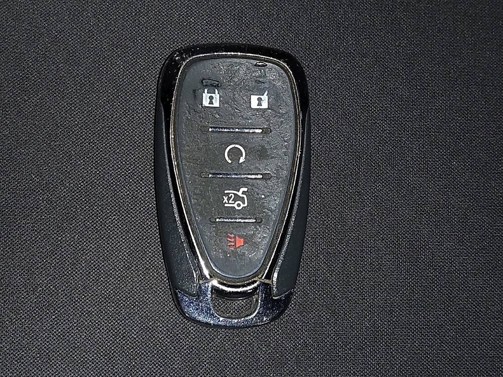 2018 Chevrolet Malibu in Conway, SC 29526 - 18093239 32