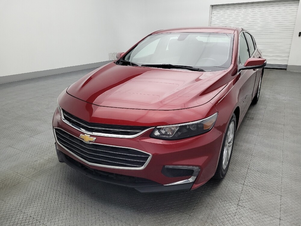 2018 Chevrolet Malibu in Conway, SC 29526 - 18093239 15
