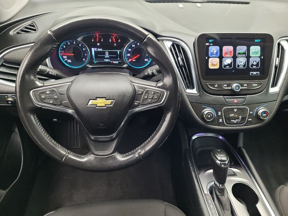2018 Chevrolet Malibu in Conway, SC 29526 - 18093239 22