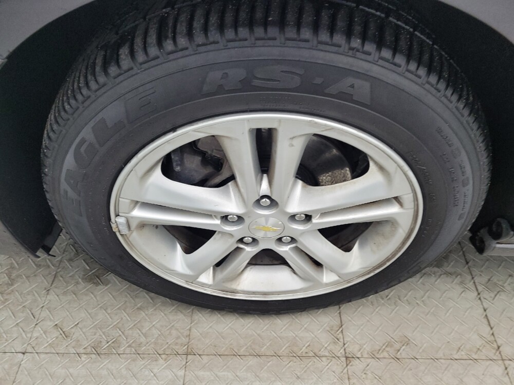 2017 Chevrolet Cruze in Greensboro, NC 27407 - 18093241 31