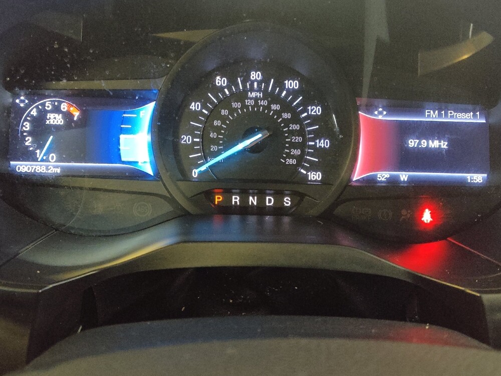 2017 Ford Edge in Columbia, SC 29210 - 18093246 23