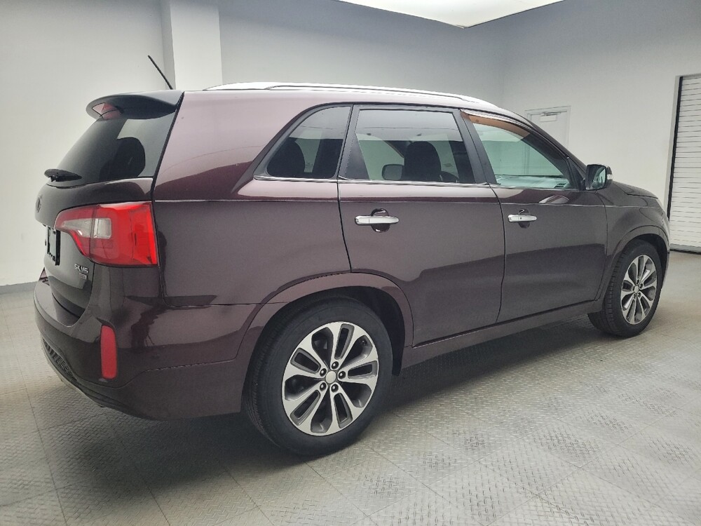 2014 Kia Sorento in Grand Rapids, MI 49508 - 18093249 10